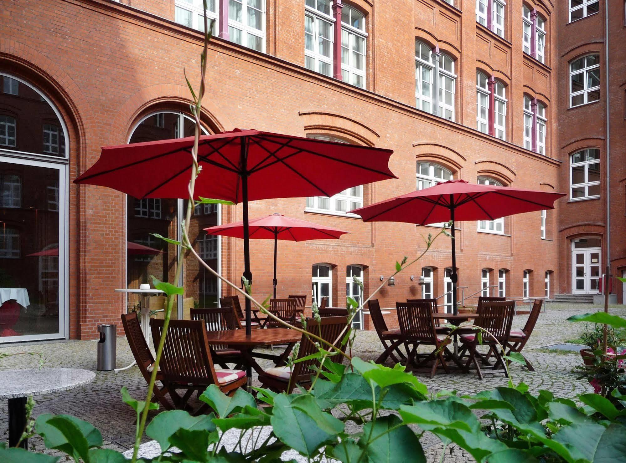 Hotel Berlin Ostbahnhof Dış mekan fotoğraf
